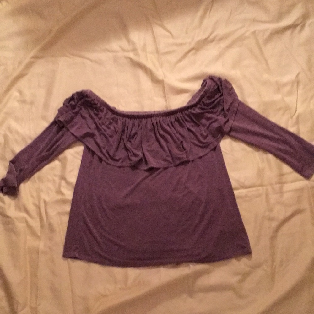 American Eagle shirt